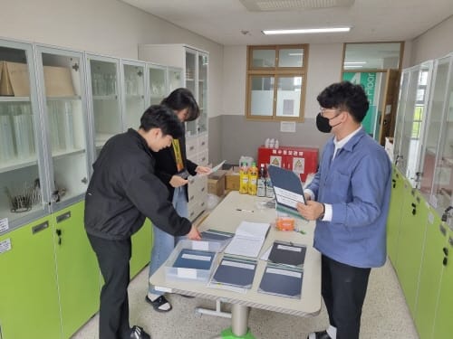 세종시교육청, 과학실 안전 점검 및 상담