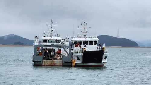 충남 바다서 경기도와 해양쓰레기 수거