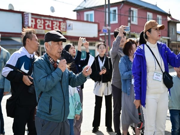 민관협력이 꽃 피운 매력 만점의 123사비 공예마을